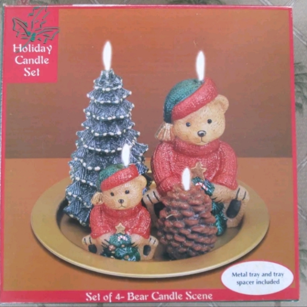 Vintage Holiday Set of 4-Bear Candle Set with Metal Tray.